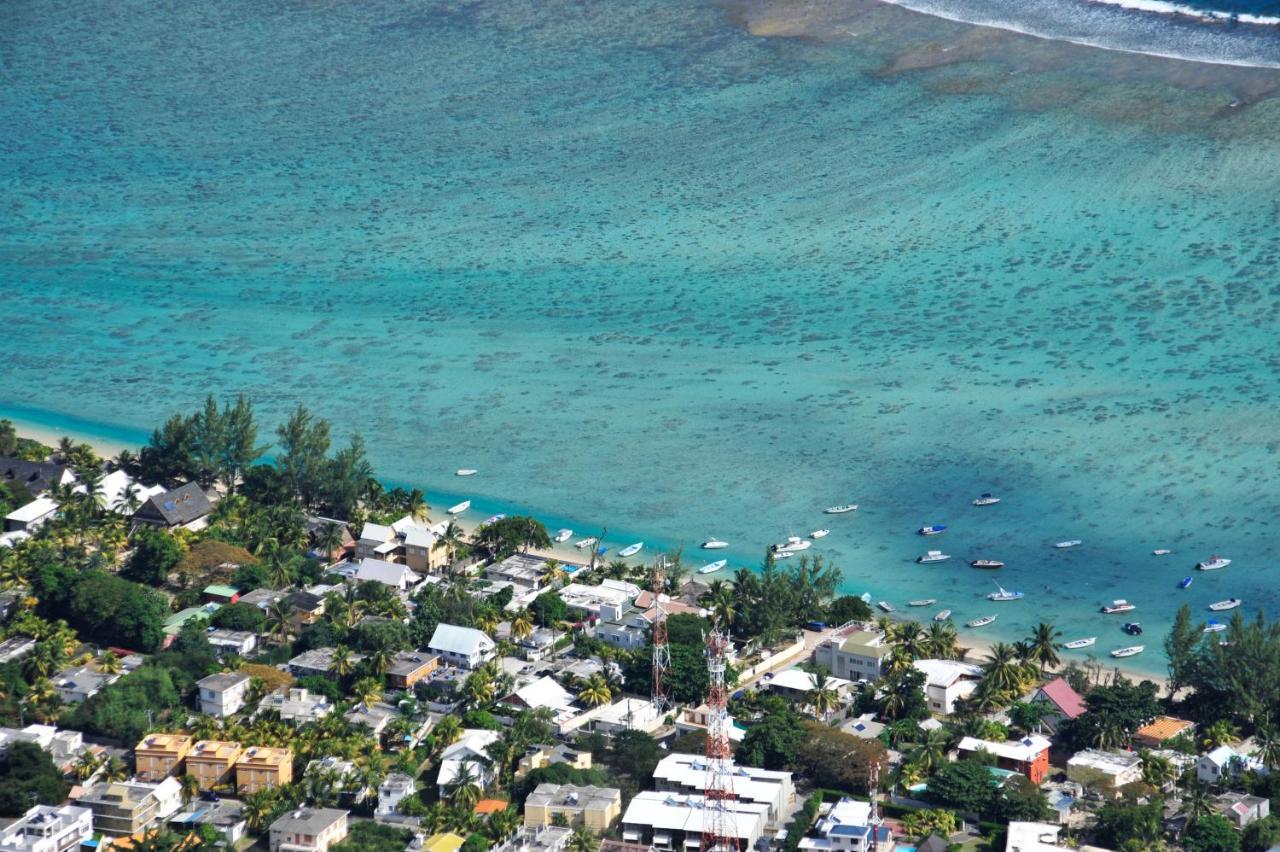 The Beach House - West Coast Mauritius Rivière Noire Exteriér fotografie